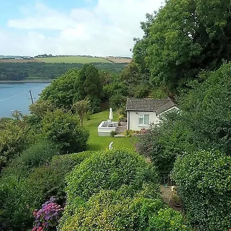 Rocklands House 4*