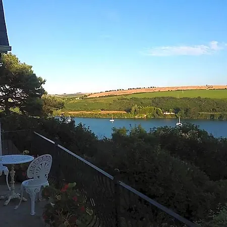 Rocklands House Bed & Breakfast