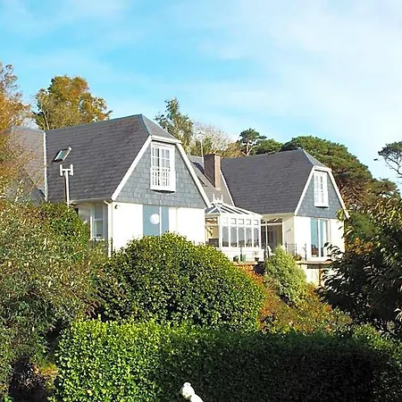 Rocklands House 4*