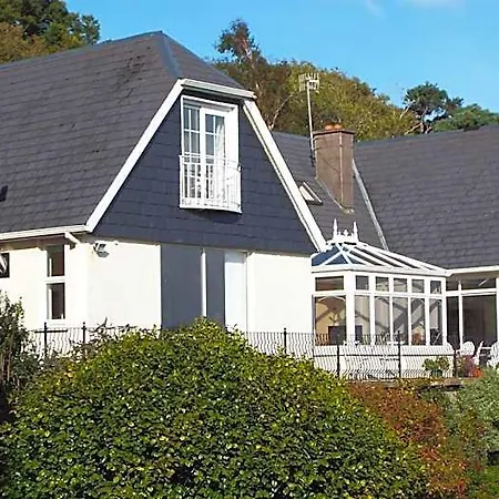 Rocklands House 4*