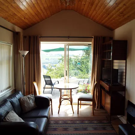 Rocklands House 4*